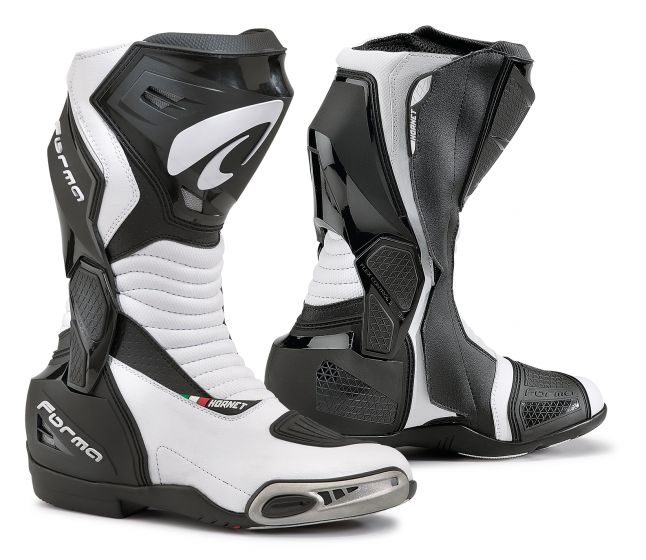 Forma hornet hotsell boots